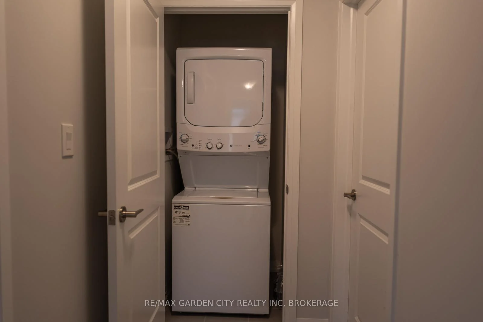 Photo 15 of Unit 20, 4552 Portage Road, Niagara Falls, Cherrywood — HOMEH