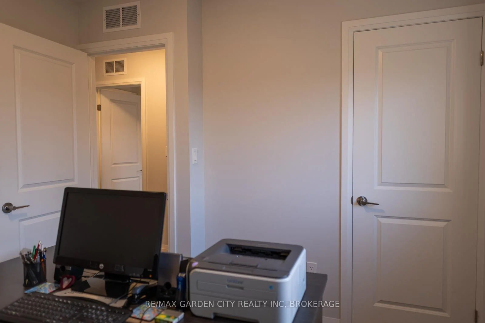 Photo 21 of Unit 20, 4552 Portage Road, Niagara Falls, Cherrywood — HOMEH