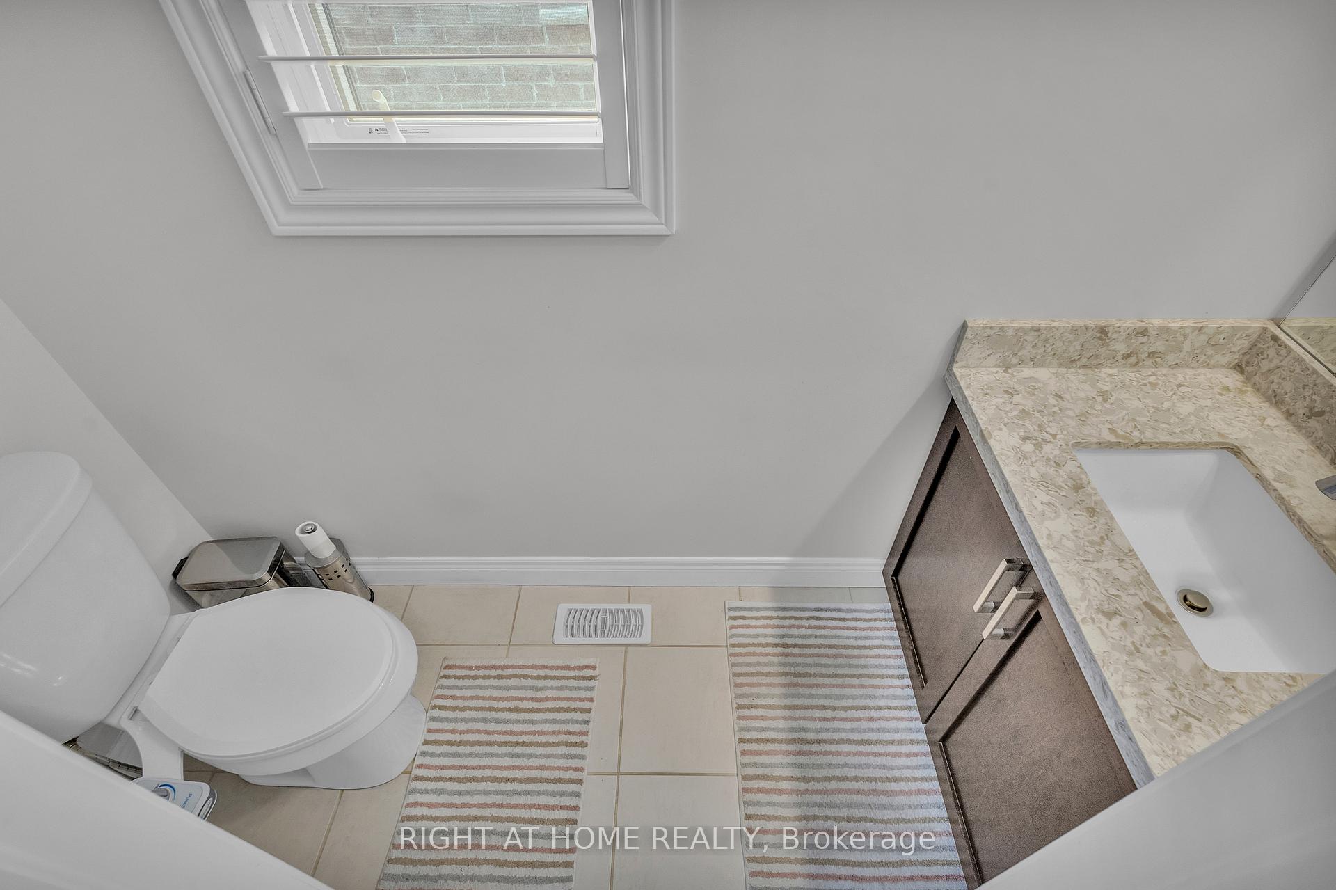 Photo 17 of 321 Carriage Way, Waterloo, Bridgeport — HOMEH