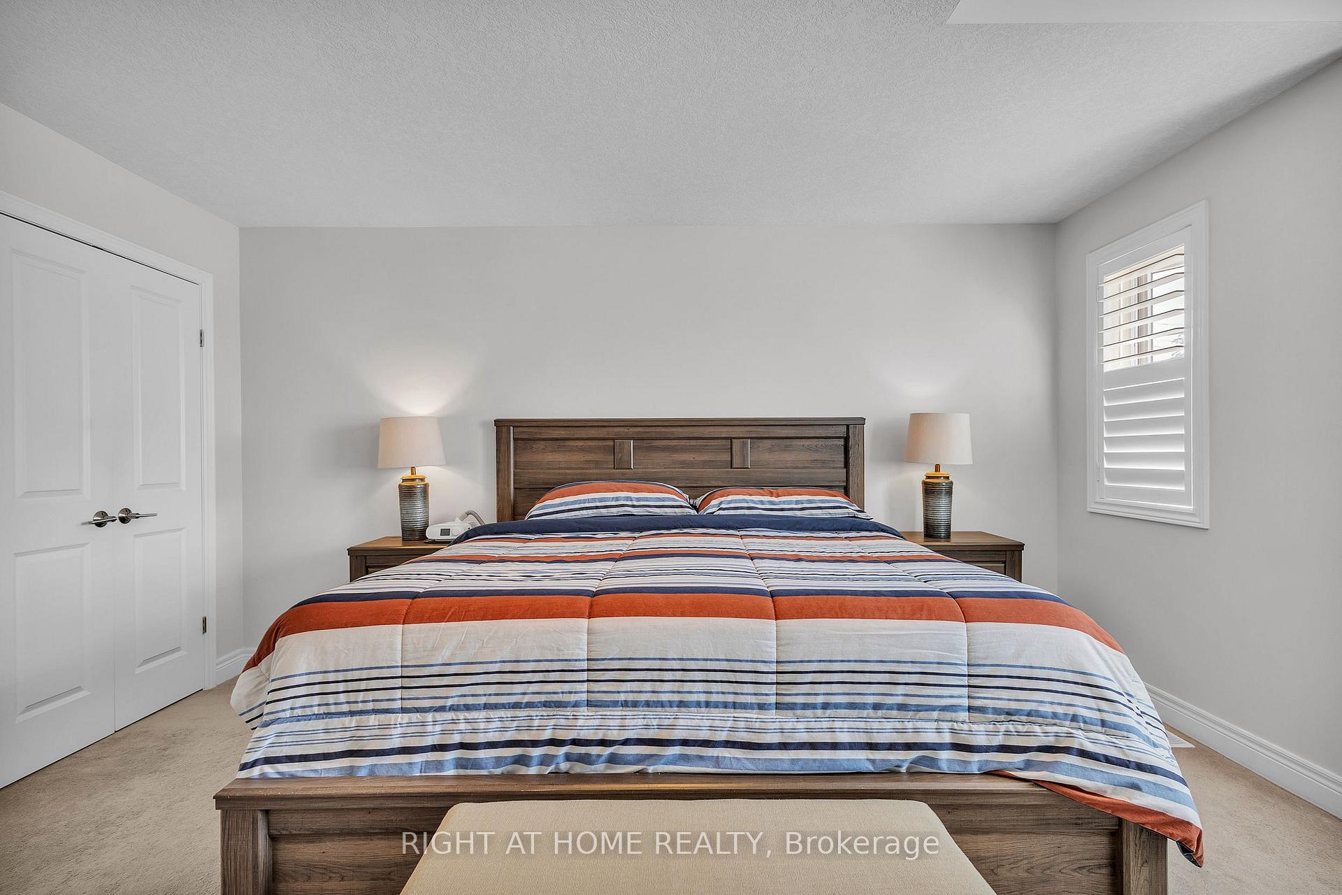 Photo 29 of 321 Carriage Way, Waterloo, Bridgeport — HOMEH