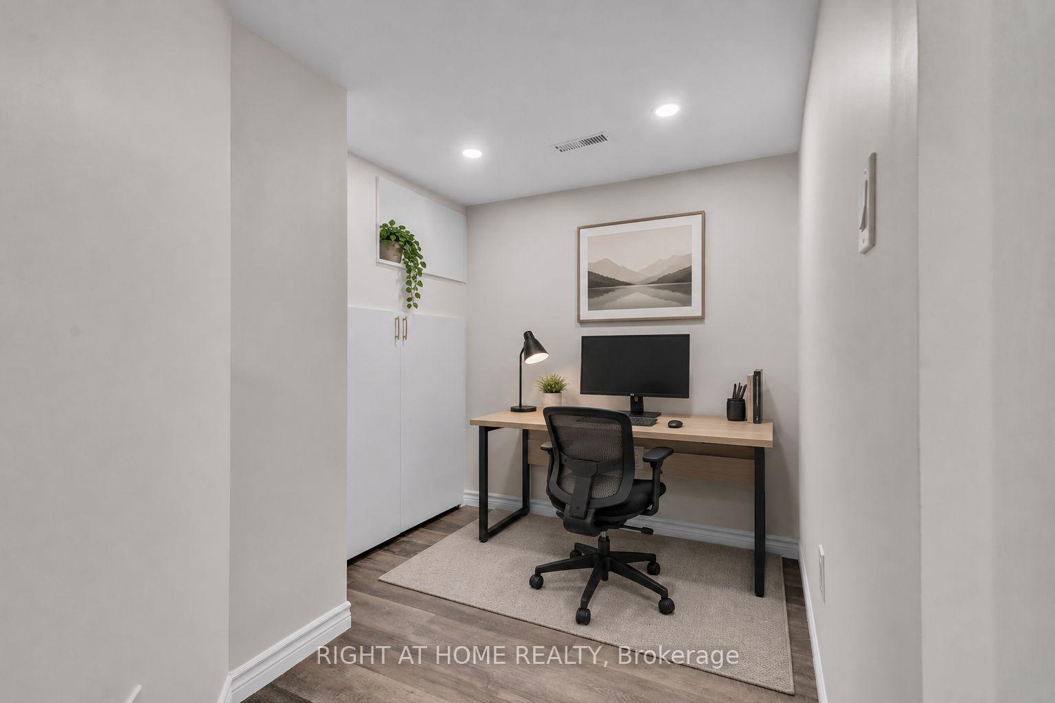 Photo 44 of 321 Carriage Way, Waterloo, Bridgeport — HOMEH