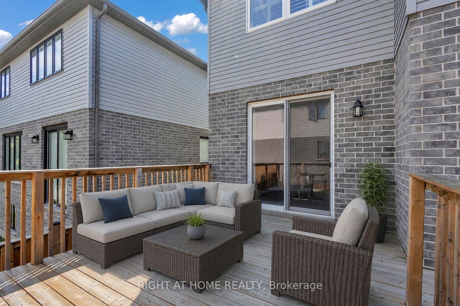 Photo 50 of 321 Carriage Way, Waterloo, Bridgeport — HOMEH