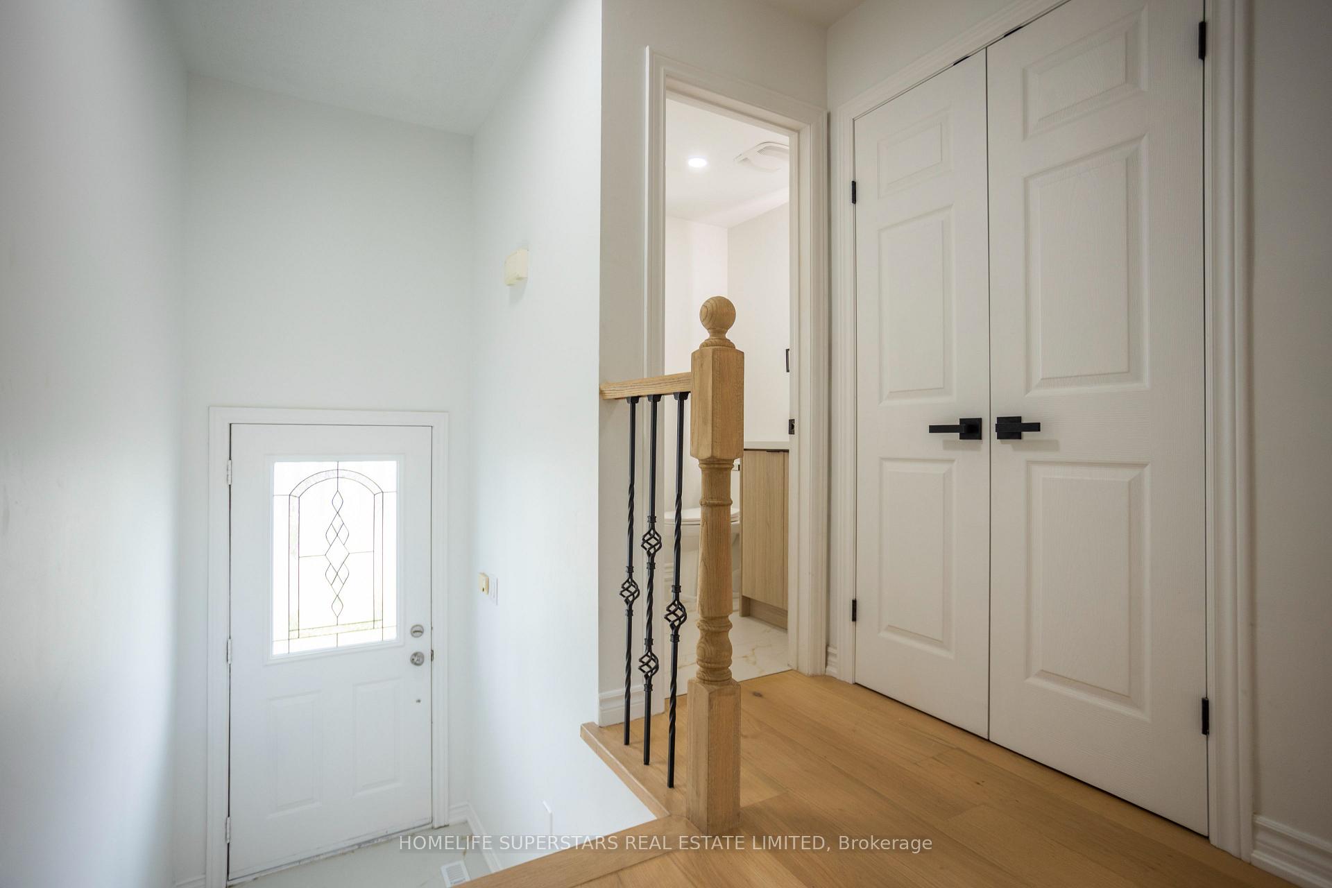 Photo 3 of 6 Smales Drive, Ajax, Central — HOMEH