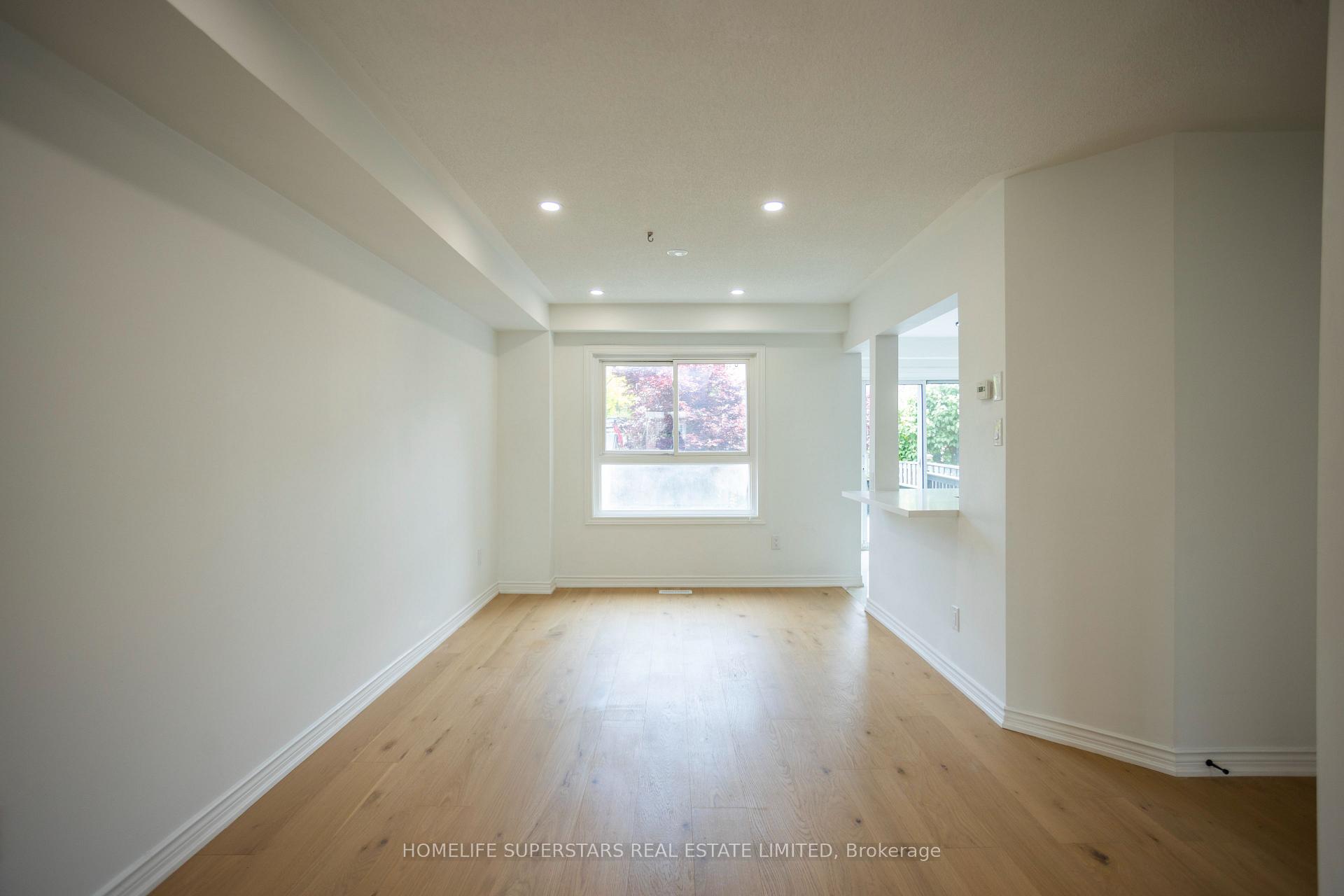 Photo 11 of 6 Smales Drive, Ajax, Central — HOMEH