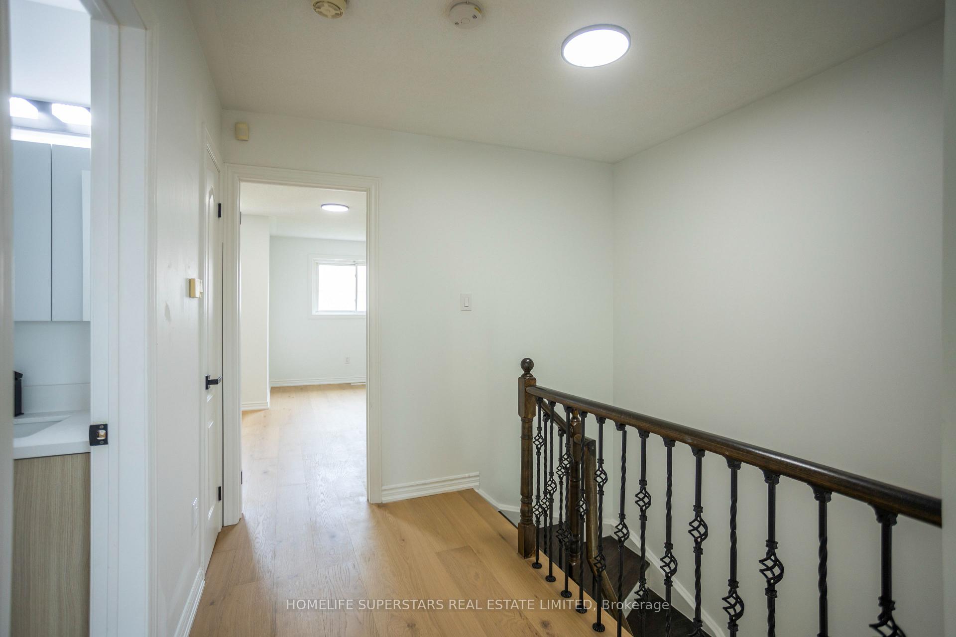 Photo 17 of 6 Smales Drive, Ajax, Central — HOMEH