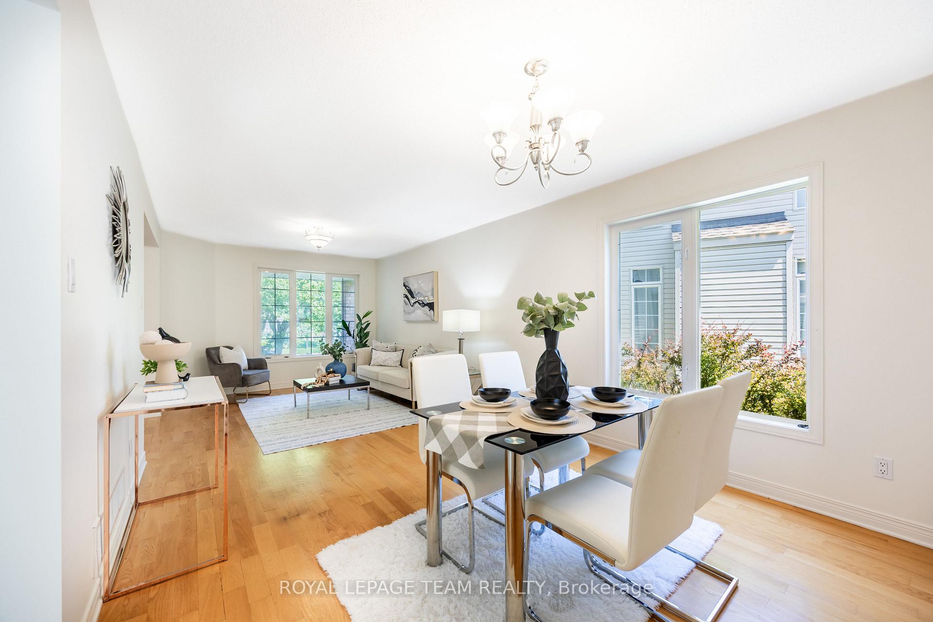 Photo 14 of 29 Keno Way, Ottawa, Kanata - Kanata Lakes/Heritage Hills — HOMEH
