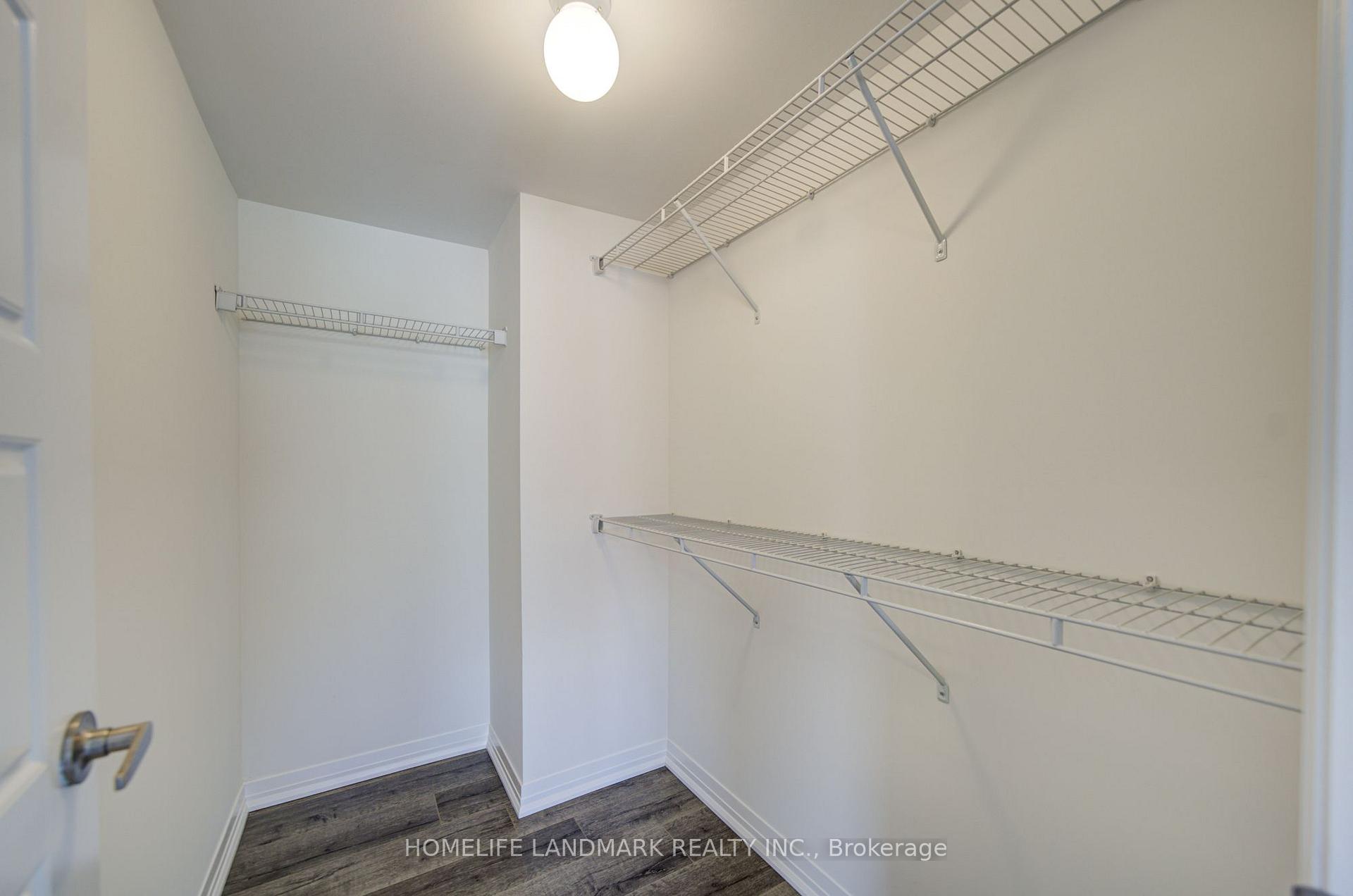 Photo 31 of 38 Sarah Jackson Crescent, North York, Downsview-Roding-CFB — HOMEH