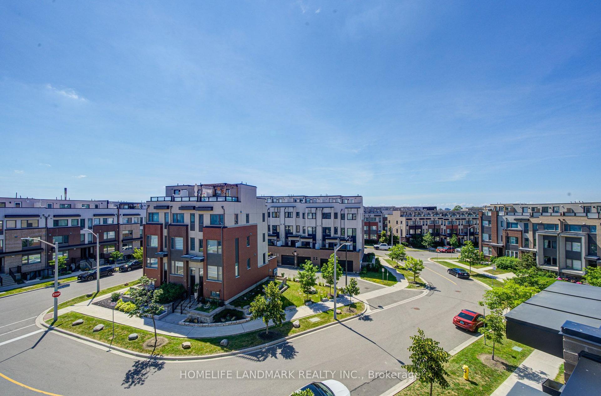 Photo 40 of 38 Sarah Jackson Crescent, North York, Downsview-Roding-CFB — HOMEH