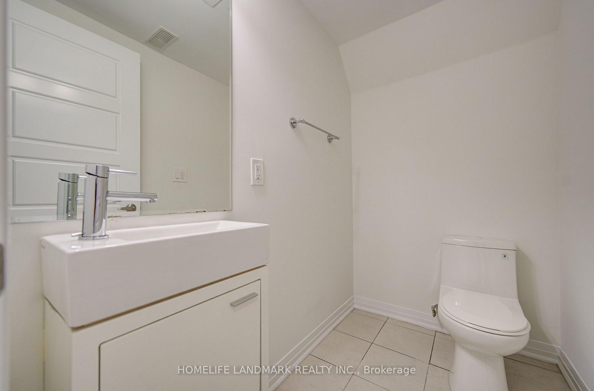 Photo 47 of 38 Sarah Jackson Crescent, North York, Downsview-Roding-CFB — HOMEH