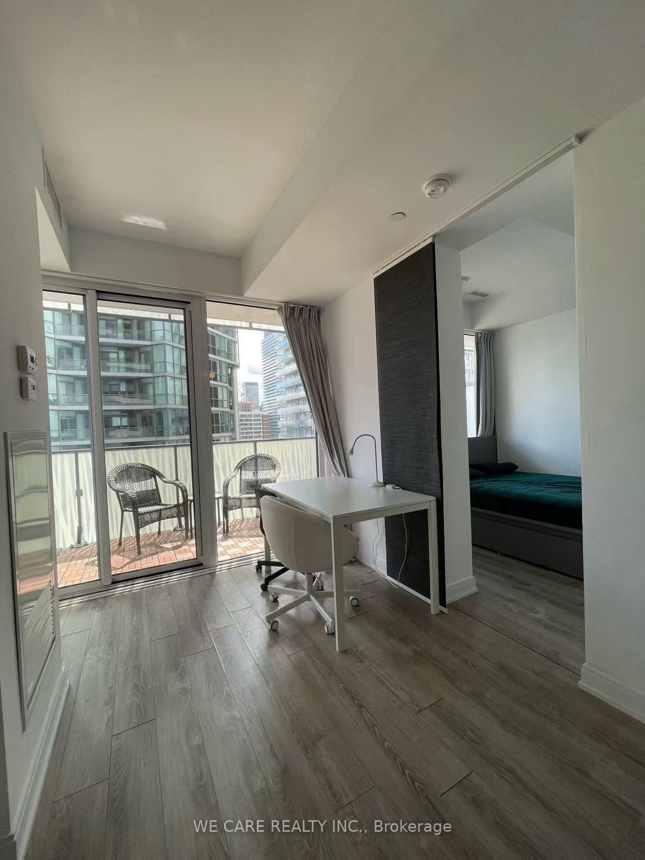 Photo 4 of Unit 1503, 42 Charles Street E, Toronto, Church-Yonge Corridor — HOMEH