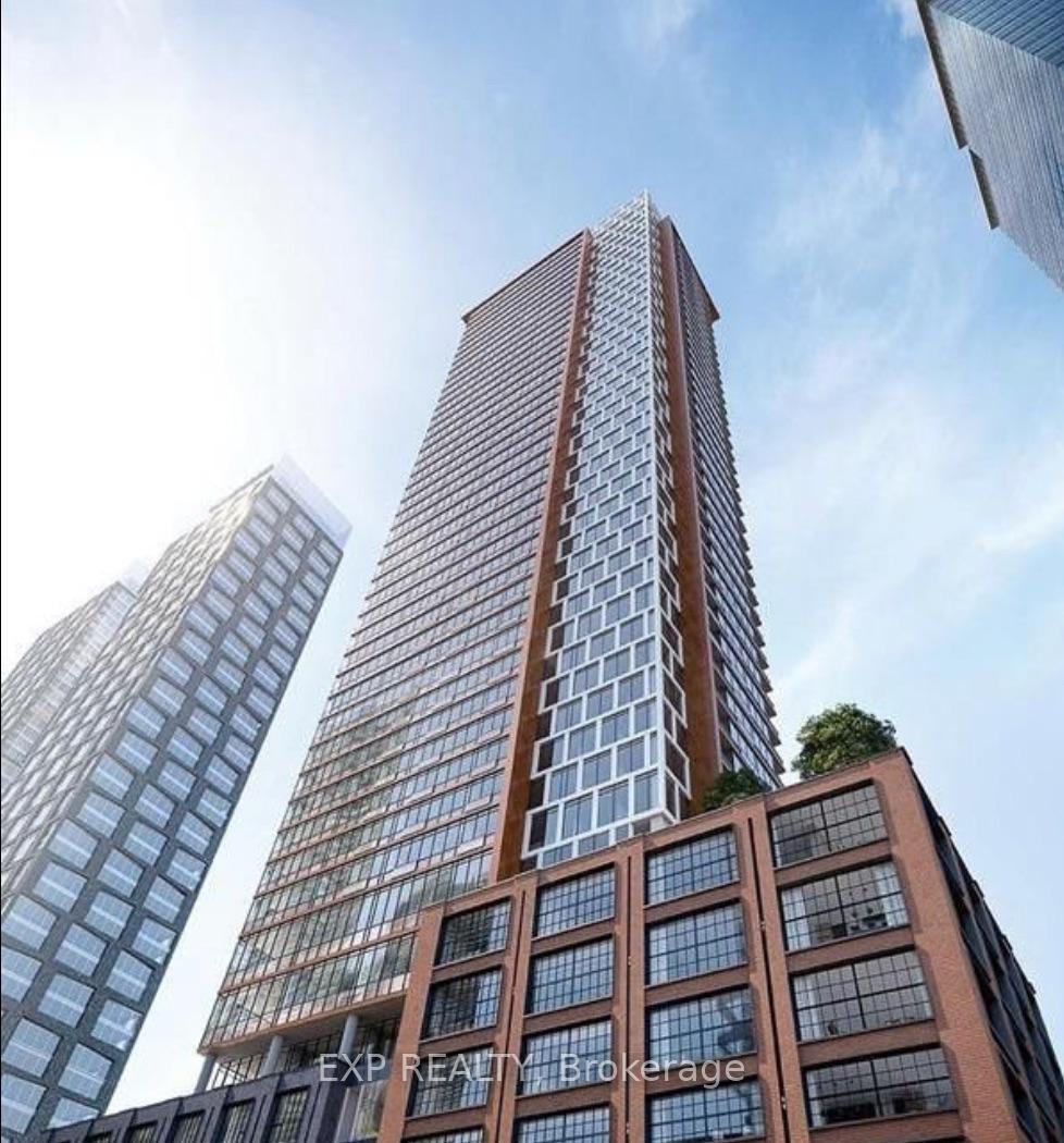 Front of Unit 1002, 55 Mercer Street