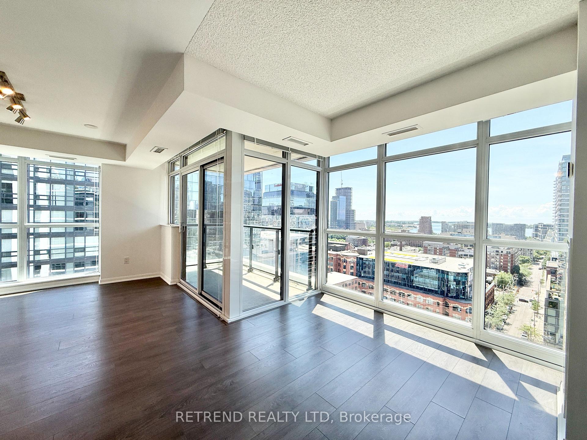 Photo 3 of Unit 2204, 400 Adelaide Street E, Toronto, Moss Park — HOMEH