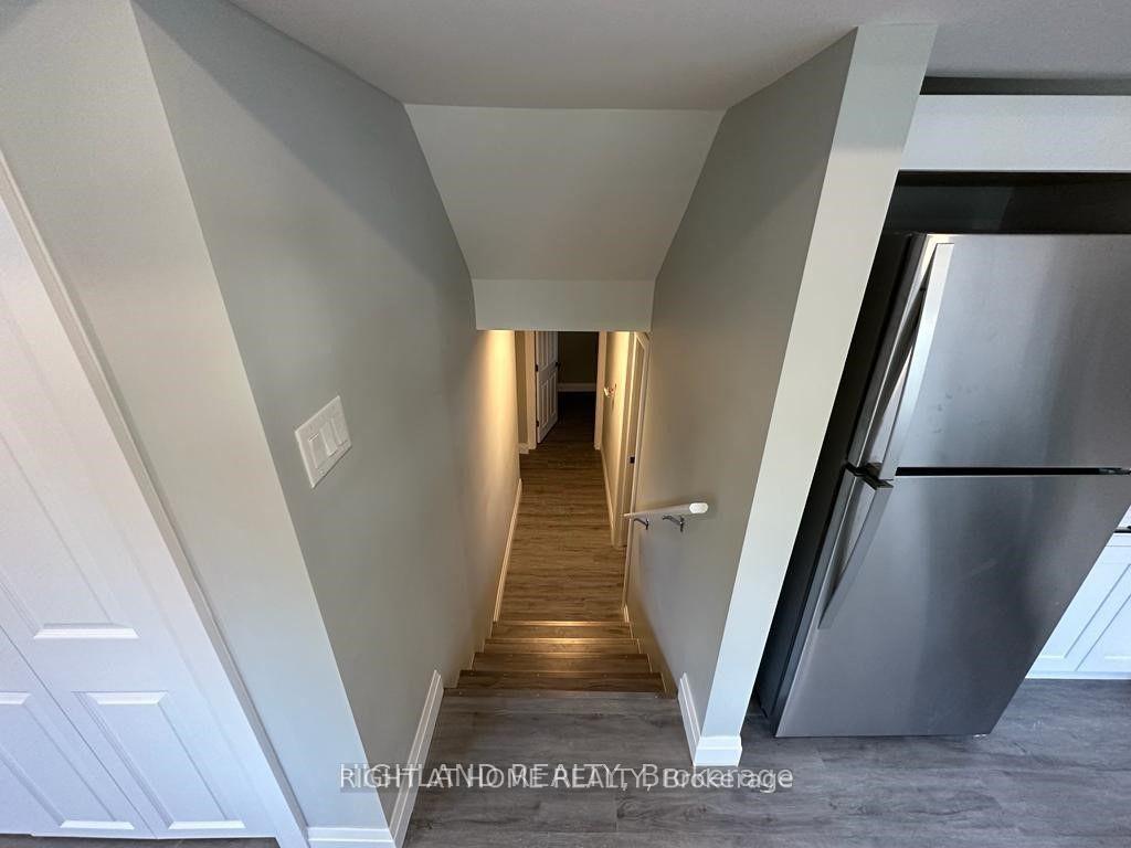 Photo 5 of Unit Lower Unit, 12 Croydon Drive, St. Catharines, Lakeshore — HOMEH