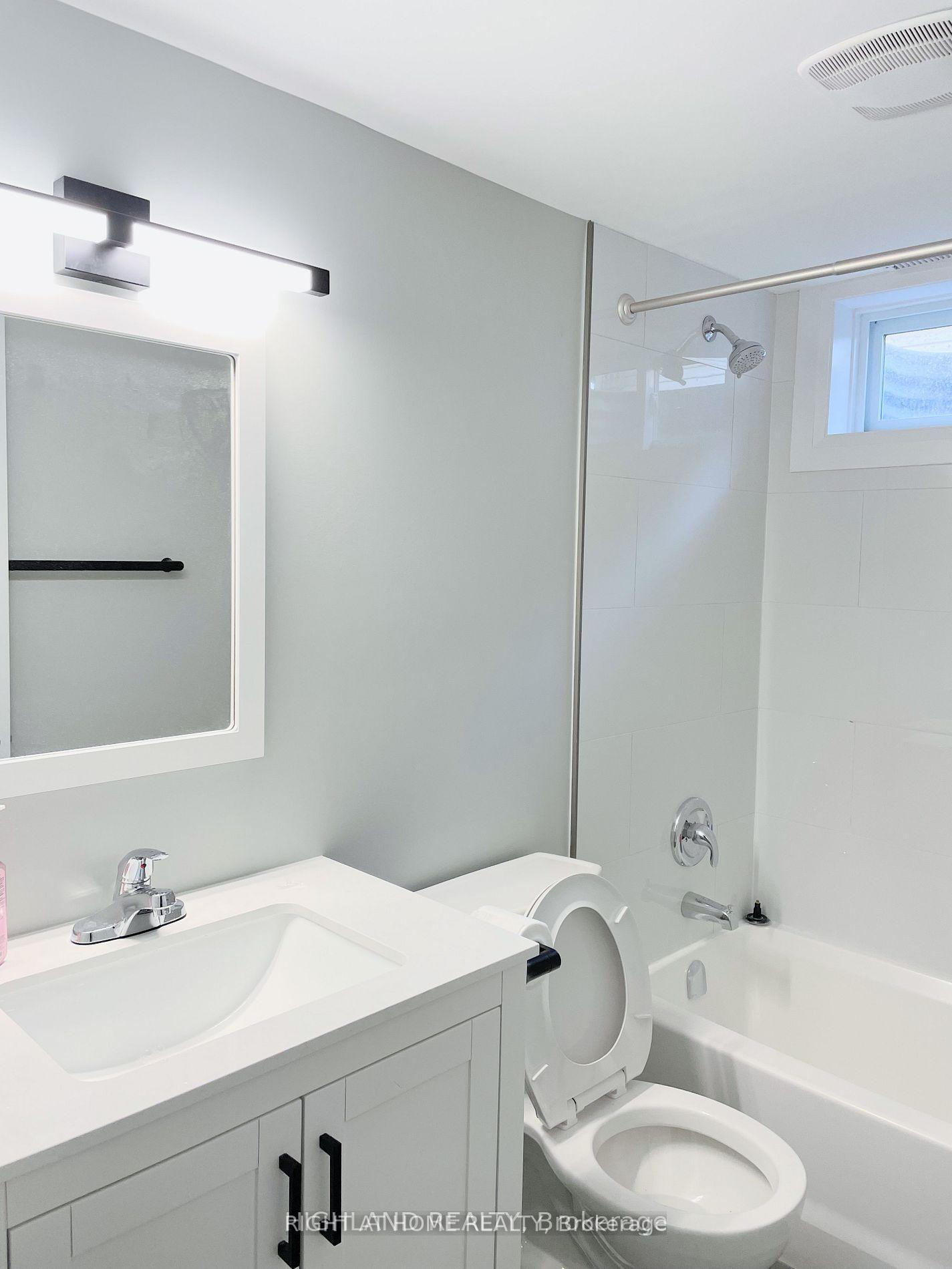 Photo 6 of Unit Lower Unit, 12 Croydon Drive, St. Catharines, Lakeshore — HOMEH