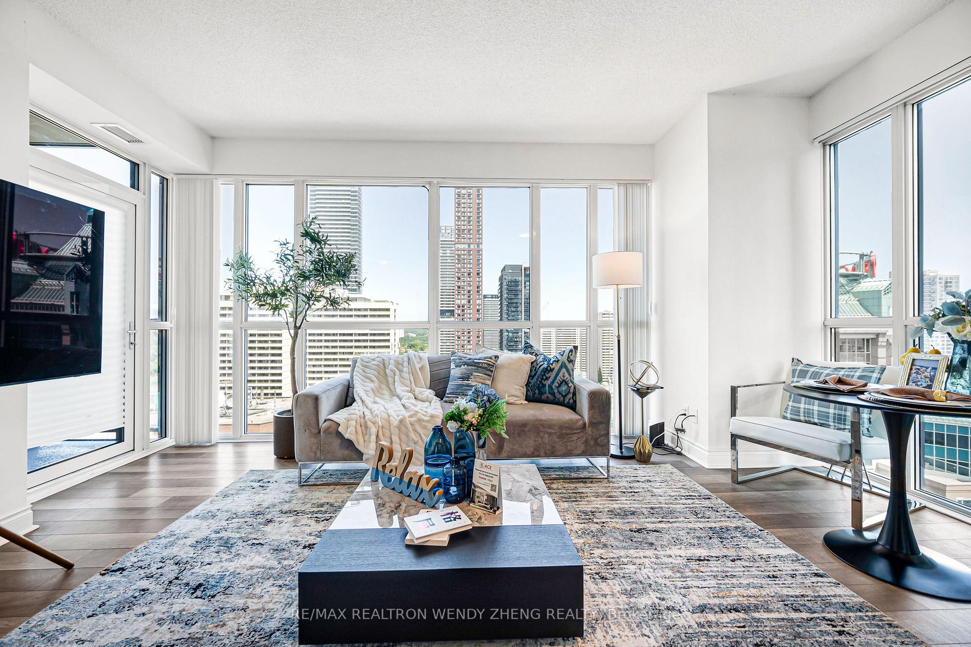 Photo 11 of Unit 2402, 28 Ted Rogers Way, Toronto, Church-Yonge Corridor — HOMEH