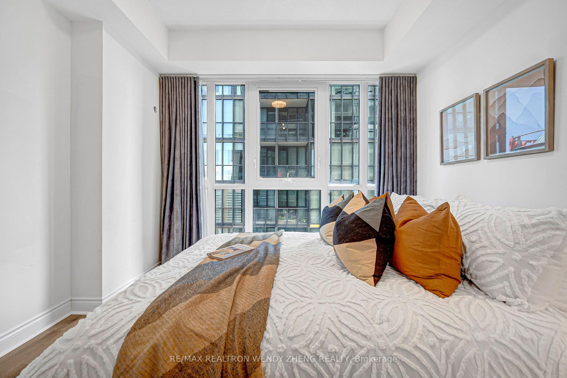 Photo 22 of Unit 2402, 28 Ted Rogers Way, Toronto, Church-Yonge Corridor — HOMEH