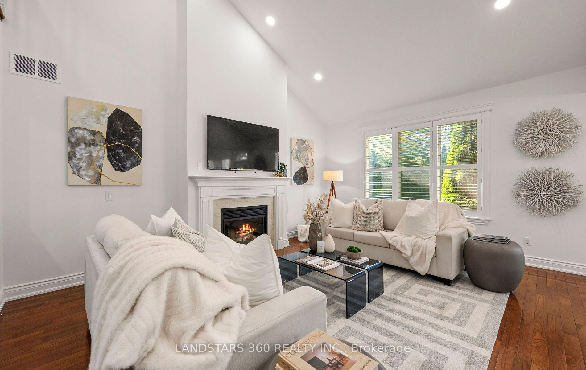 Photo 18 of 8 Royal Troon Crescent, Markham, Angus Glen — HOMEH