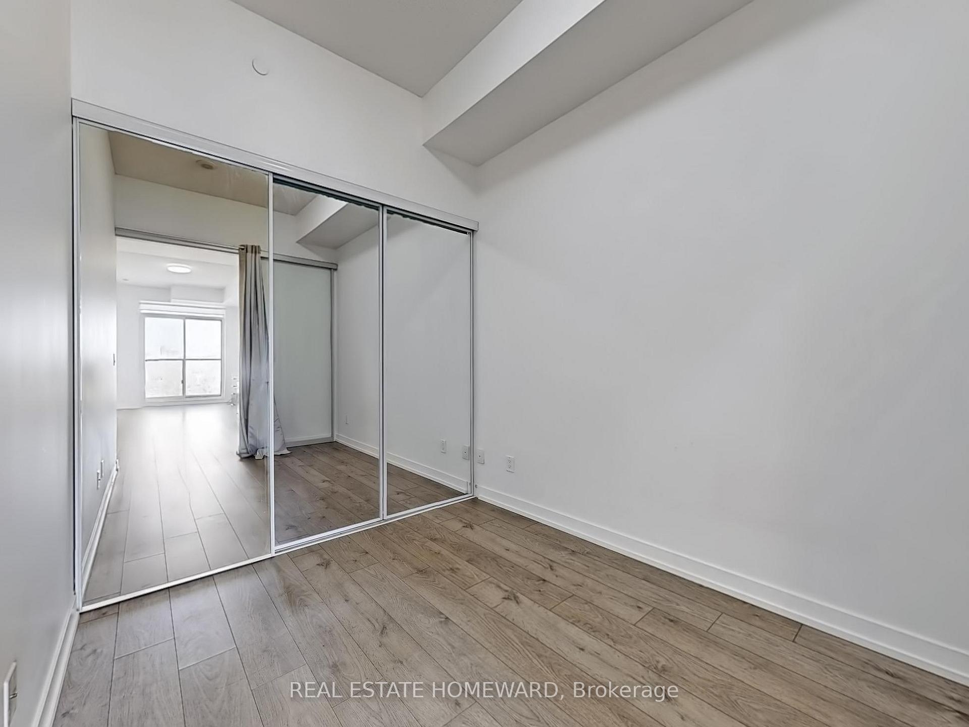 Photo 14 of Unit 722, 297 College Street, Toronto, Kensington-Chinatown — HOMEH