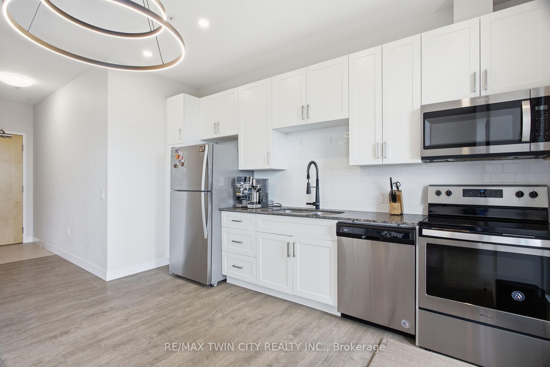 Photo 11 of Unit 1605, 100 Garment Street, Kitchener, City Commercial Core — HOMEH