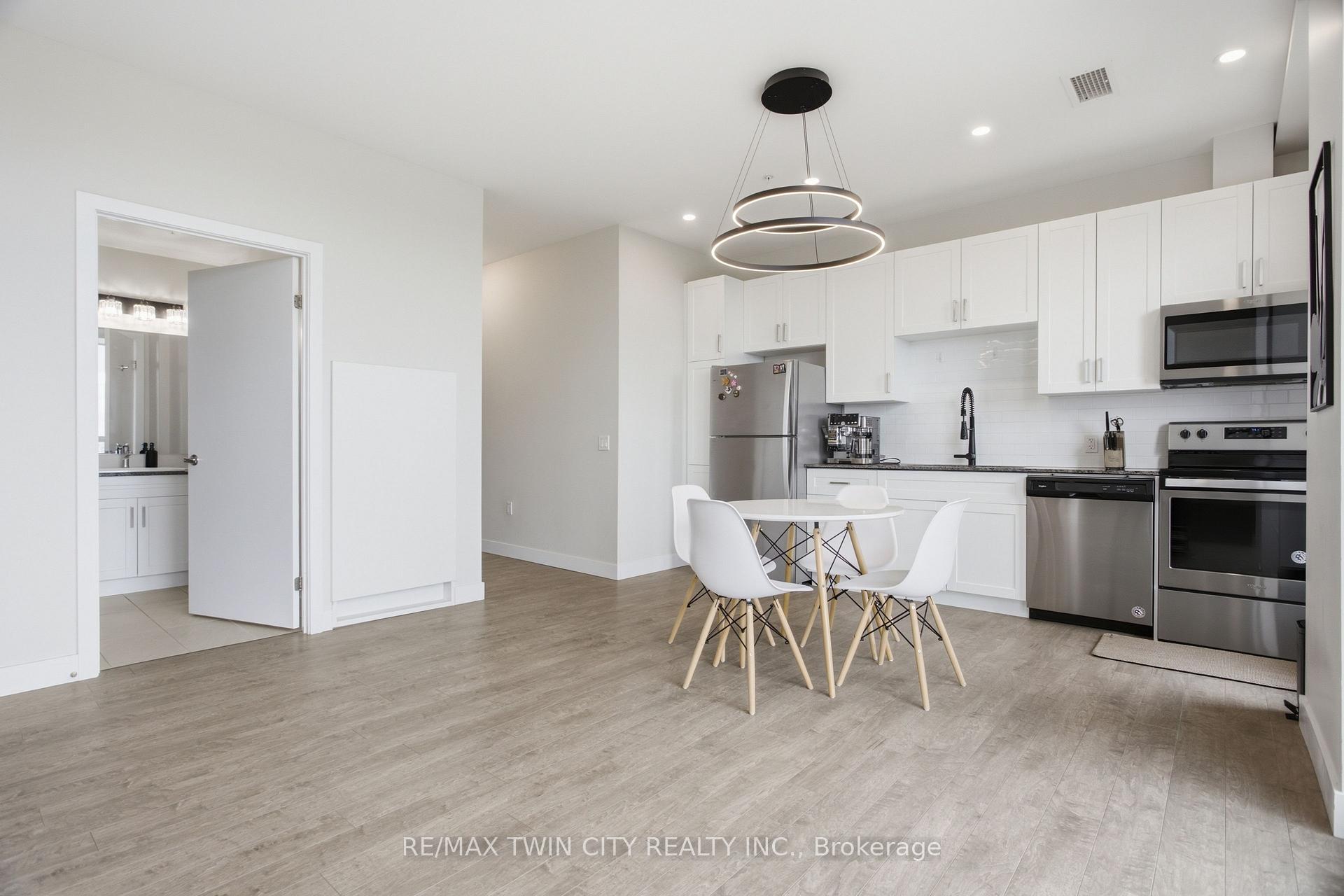 Photo 18 of Unit 1605, 100 Garment Street, Kitchener, City Commercial Core — HOMEH