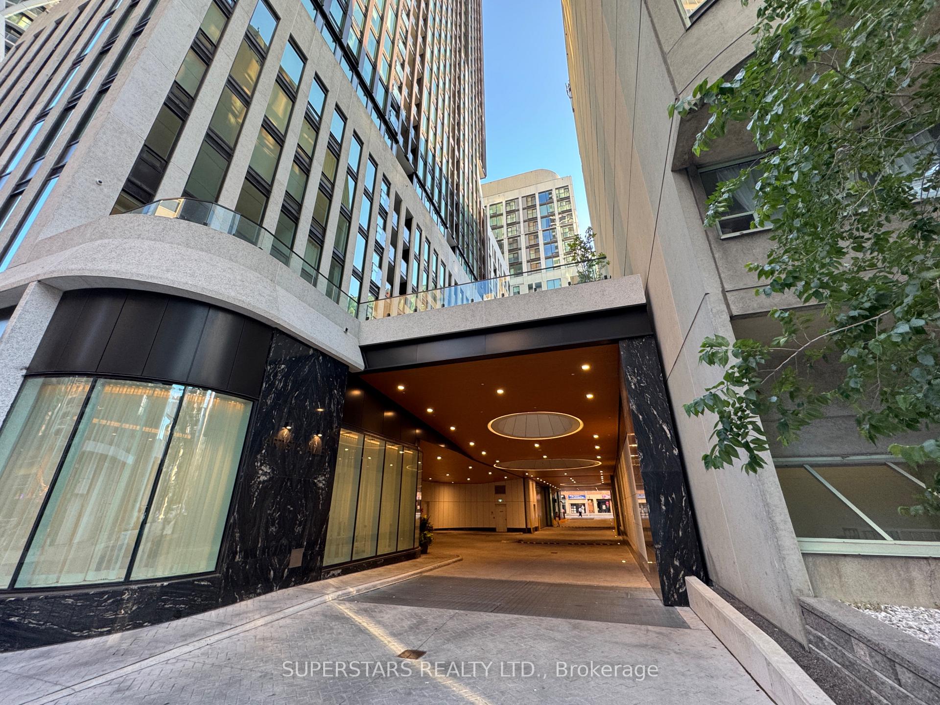 Photo 13 of Unit 3502, 238 Simcoe Street, Toronto, Kensington-Chinatown — HOMEH