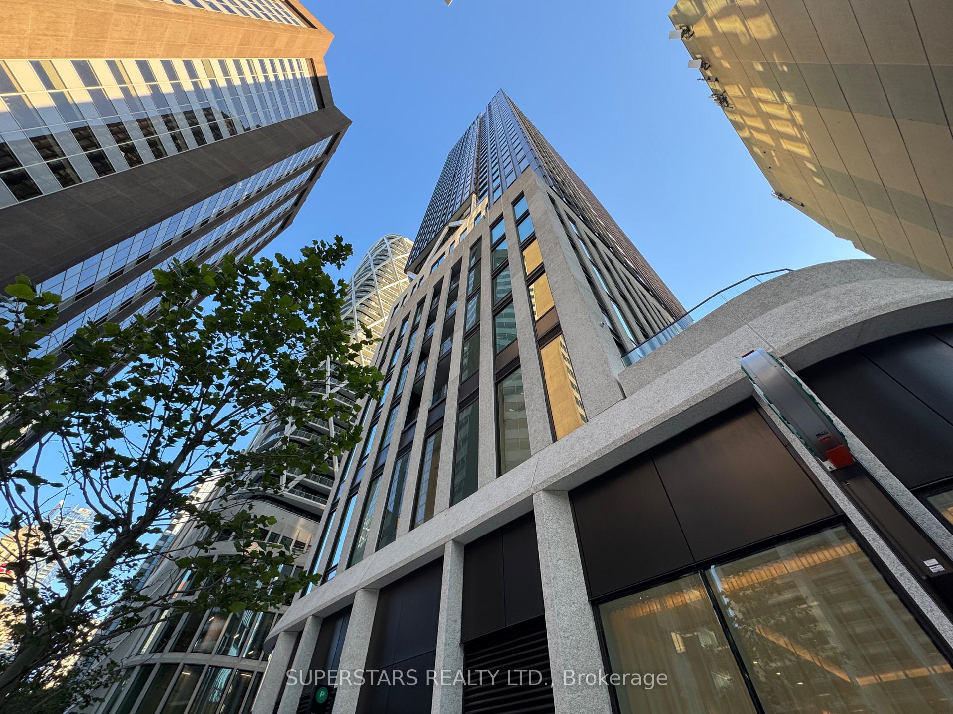 Photo 15 of Unit 3502, 238 Simcoe Street, Toronto, Kensington-Chinatown — HOMEH