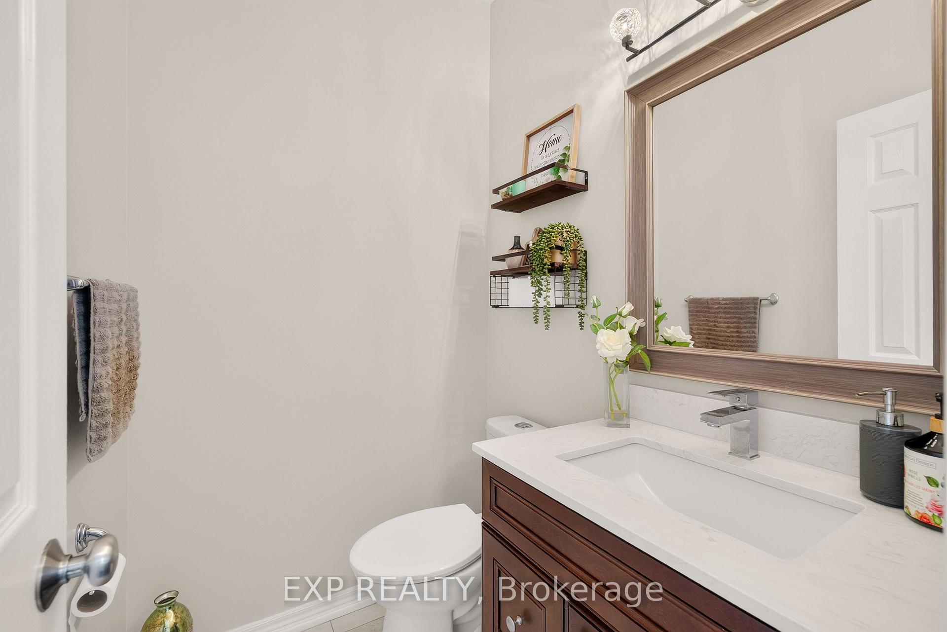 Photo 21 of 620 Munich Circle, Waterloo, Clair Hills — HOMEH