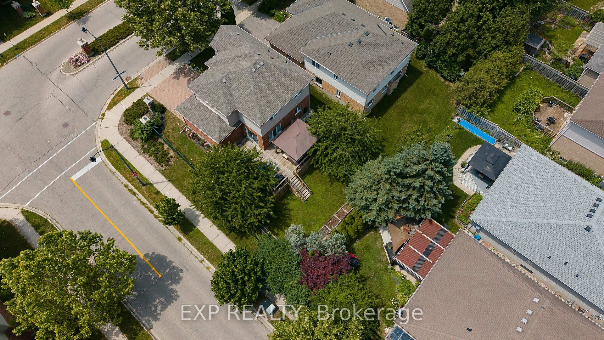 Photo 42 of 620 Munich Circle, Waterloo, Clair Hills — HOMEH