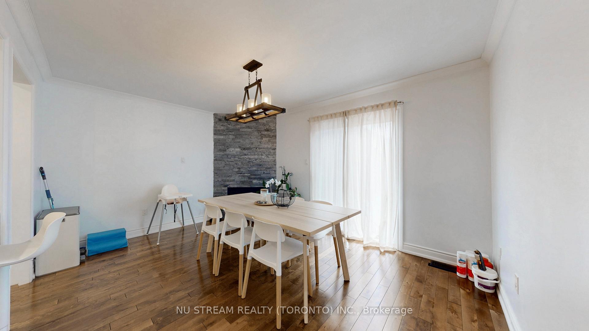 Photo 13 of 3926 Hazelridge Road, Mississauga, Lisgar — HOMEH