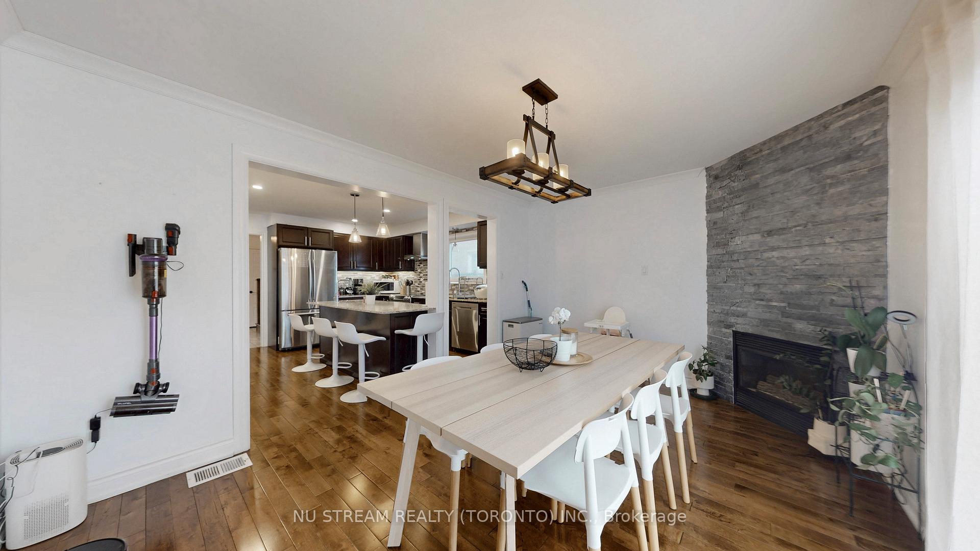 Photo 14 of 3926 Hazelridge Road, Mississauga, Lisgar — HOMEH