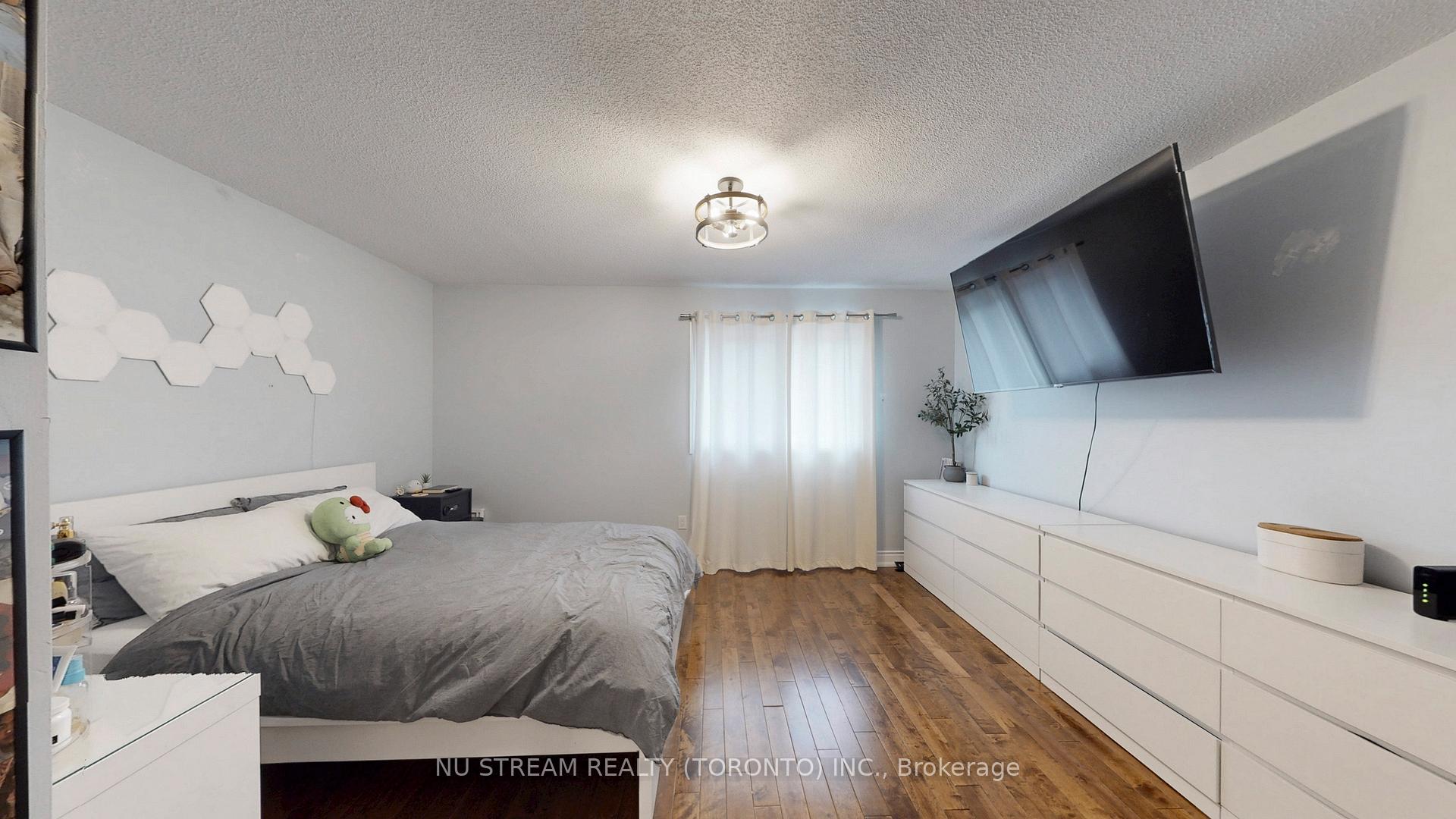Photo 19 of 3926 Hazelridge Road, Mississauga, Lisgar — HOMEH