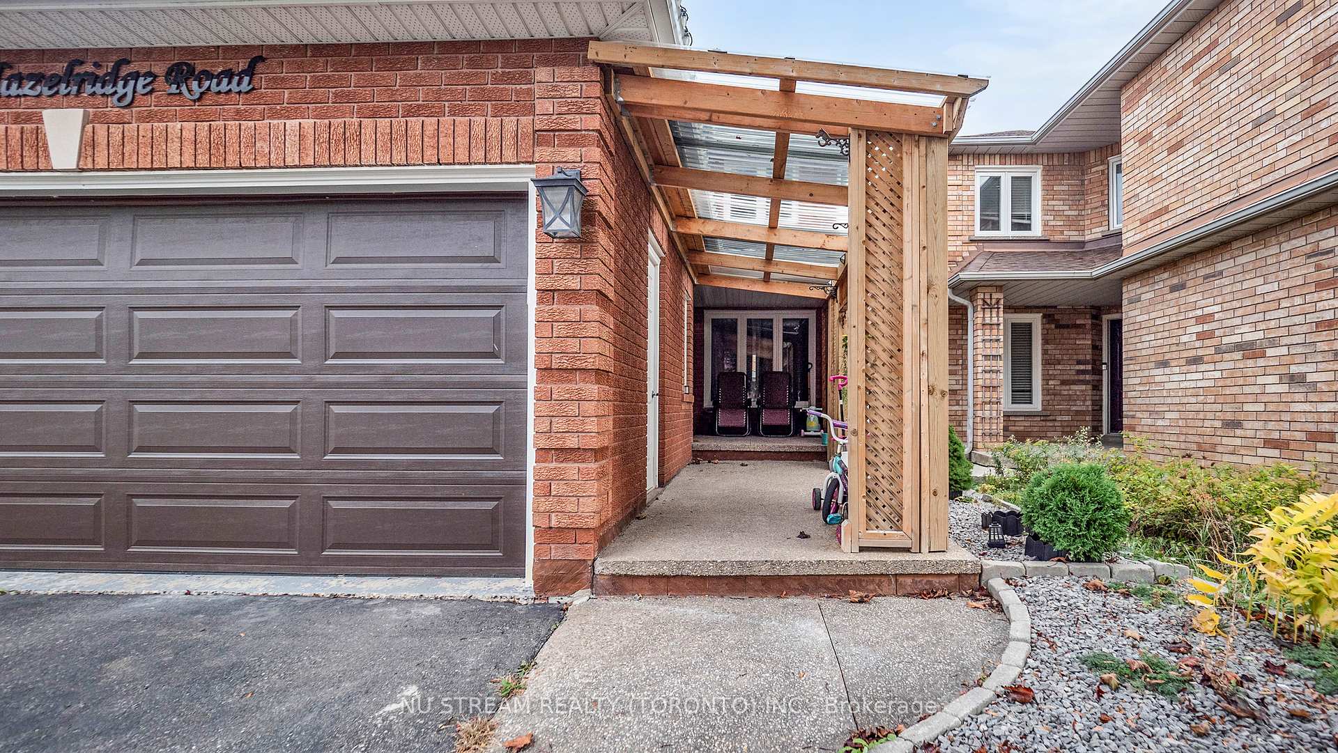 Photo 49 of 3926 Hazelridge Road, Mississauga, Lisgar — HOMEH