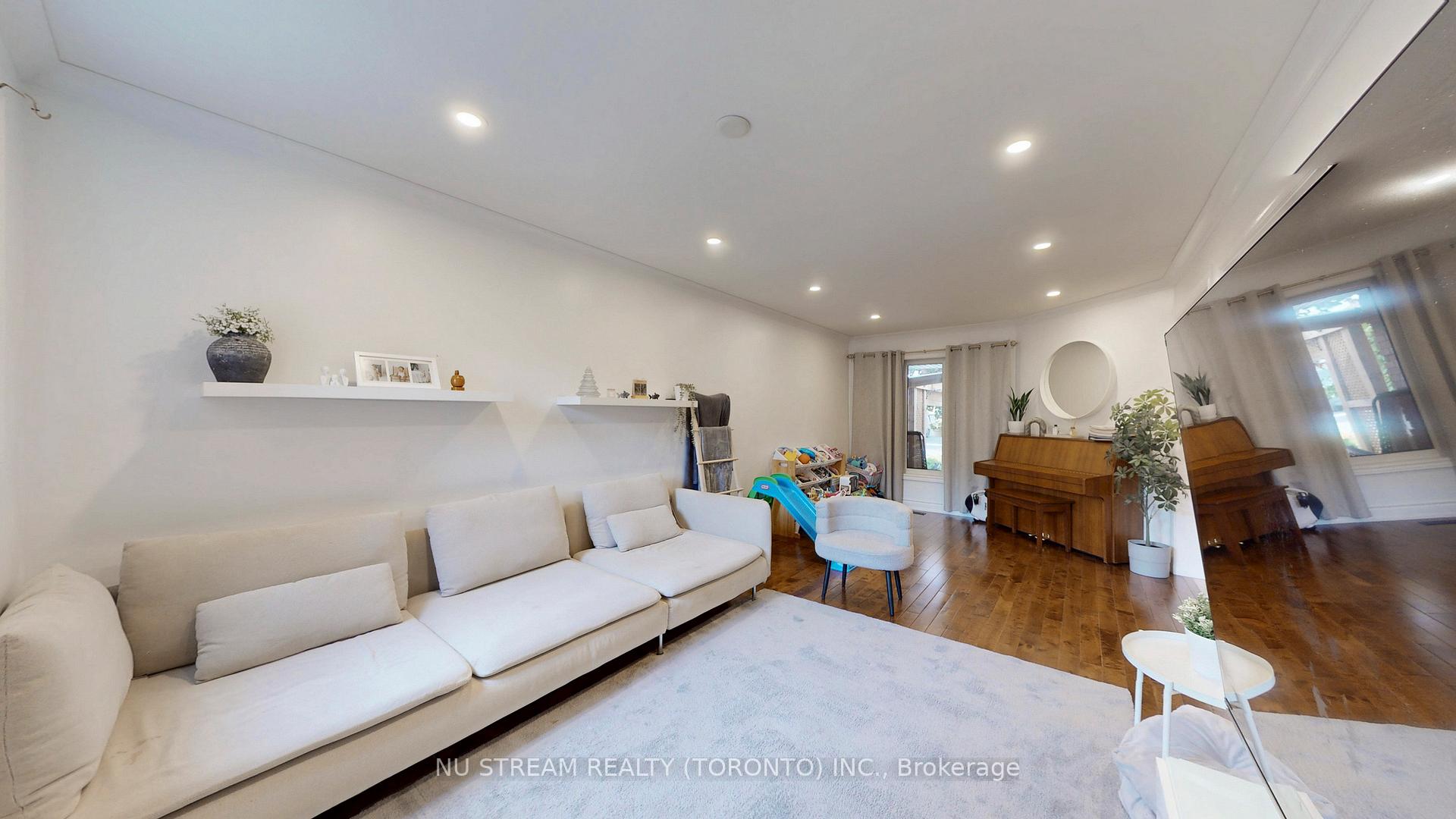 Photo 50 of 3926 Hazelridge Road, Mississauga, Lisgar — HOMEH