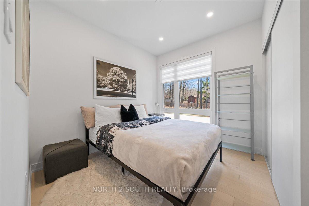 Photo 4 of 118 Berkely Street, Wasaga Beach — HOMEH
