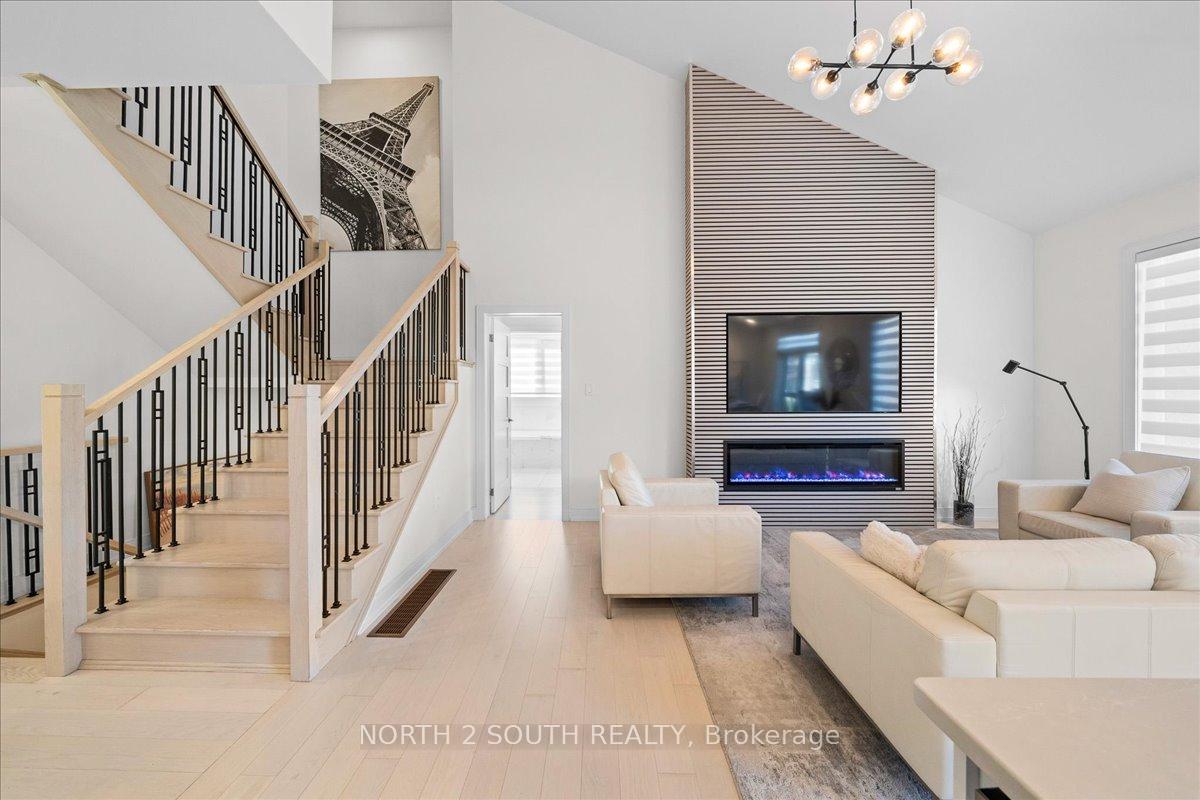 Photo 14 of 118 Berkely Street, Wasaga Beach — HOMEH