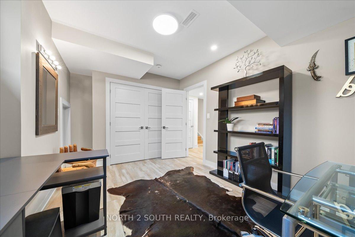 Photo 36 of 118 Berkely Street, Wasaga Beach — HOMEH