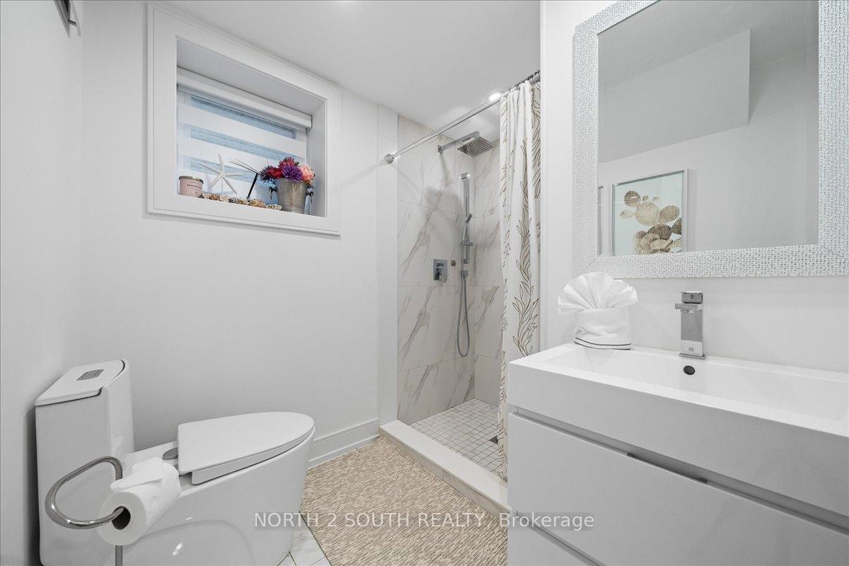 Photo 44 of 118 Berkely Street, Wasaga Beach — HOMEH