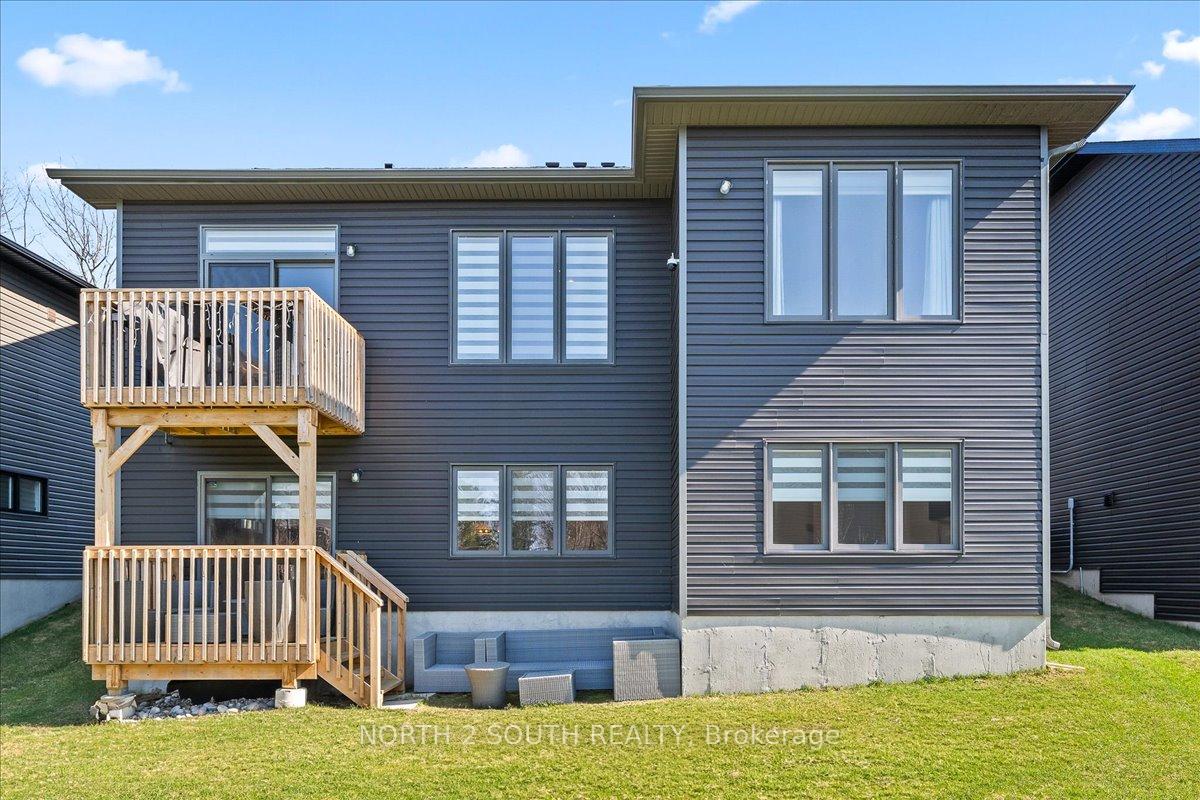 Photo 47 of 118 Berkely Street, Wasaga Beach — HOMEH