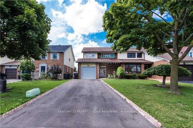 Photo 1 of 18 Omega Square, Brampton, Heart Lake East — HOMEH