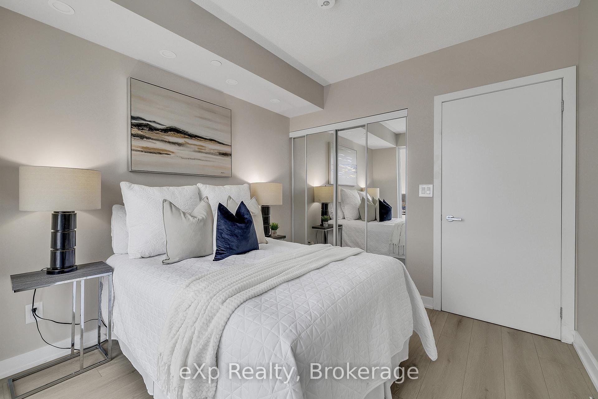 Photo 34 of Unit A614, 3210 Dakota Common, Burlington, Alton — HOMEH