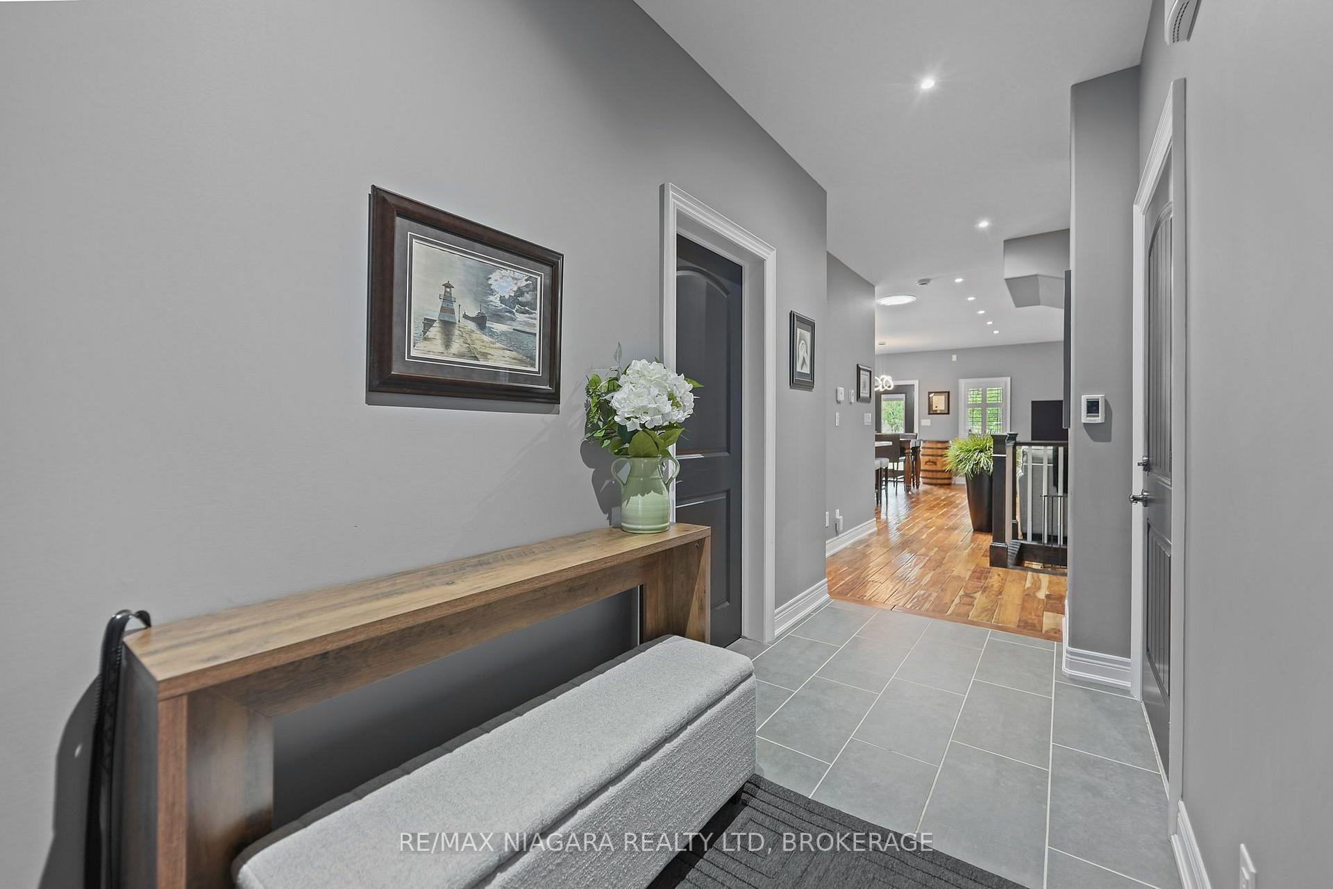 Photo 5 of 7245 Optimist Lane, Niagara Falls, Morrison — HOMEH