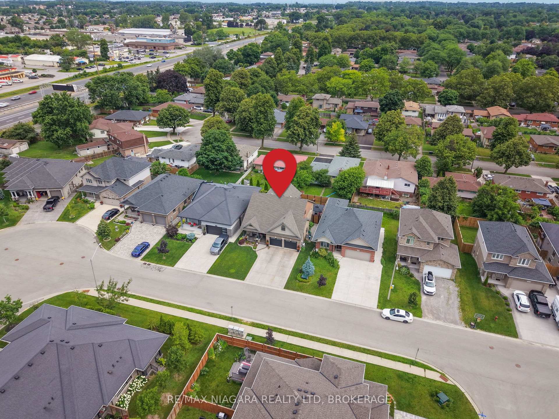 Photo 39 of 7245 Optimist Lane, Niagara Falls, Morrison — HOMEH