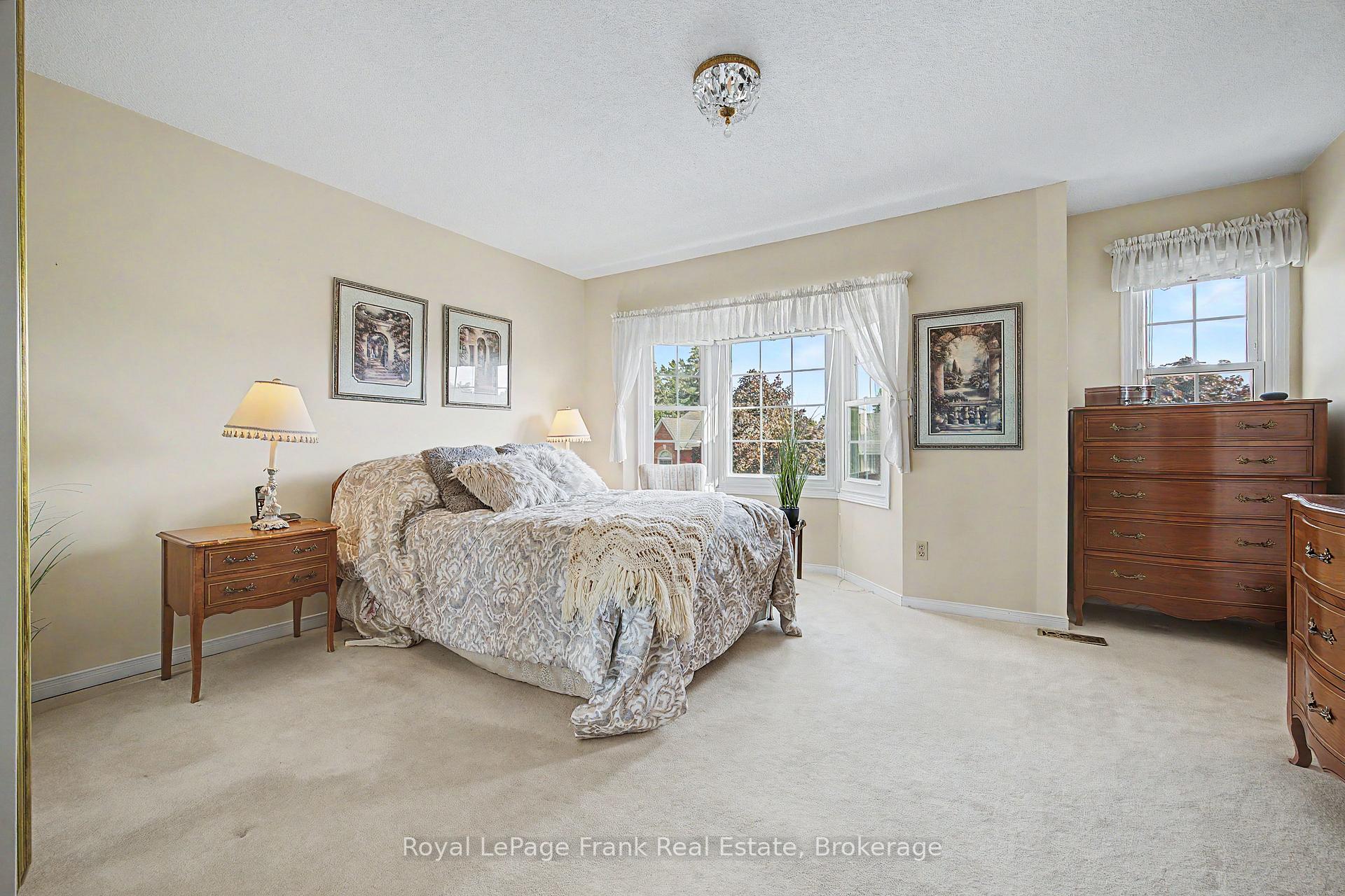 Photo 15 of Unit 20, 1610 Crawforth Street, Whitby, Blue Grass Meadows — HOMEH