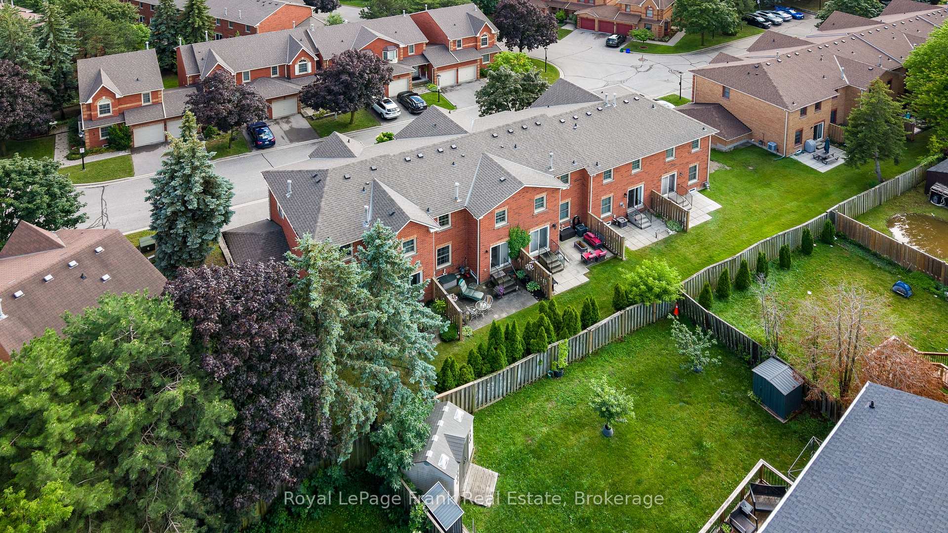 Photo 35 of Unit 20, 1610 Crawforth Street, Whitby, Blue Grass Meadows — HOMEH