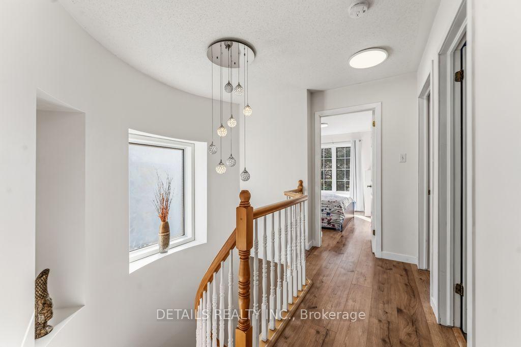 Photo 16 of 8 Wimbledon Way, Ottawa, Kanata - Morgan's Grant/South March — HOMEH