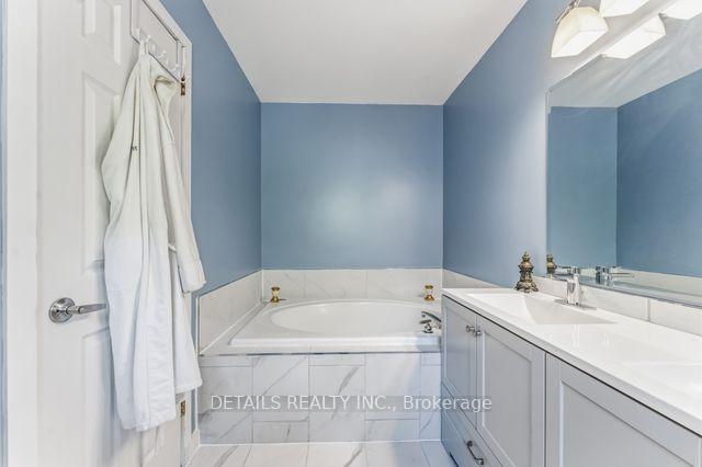 Photo 20 of 8 Wimbledon Way, Ottawa, Kanata - Morgan's Grant/South March — HOMEH