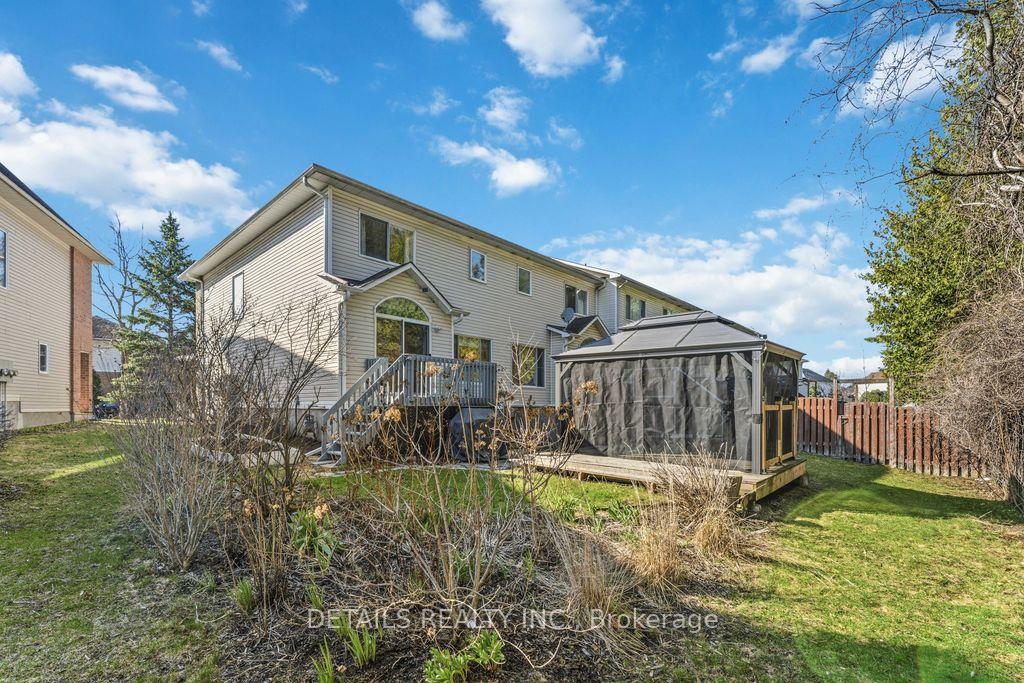 Photo 28 of 8 Wimbledon Way, Ottawa, Kanata - Morgan's Grant/South March — HOMEH