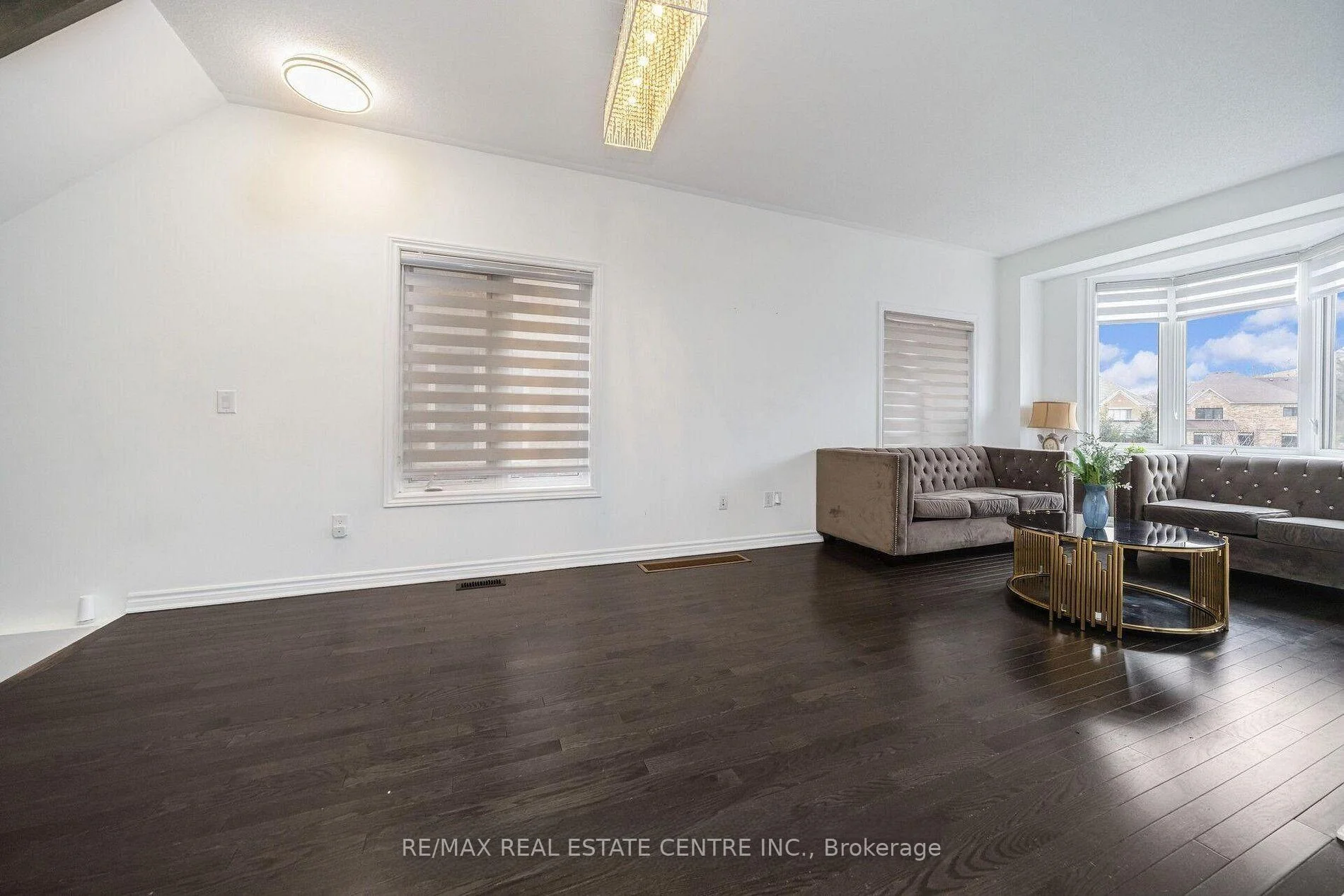 Photo 15 of Unit 72, 50 Edinburgh Drive, Brampton, Bram West — HOMEH