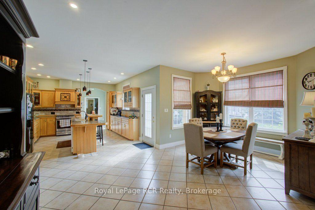 Photo 15 of 2020 John Street, Howick — HOMEH