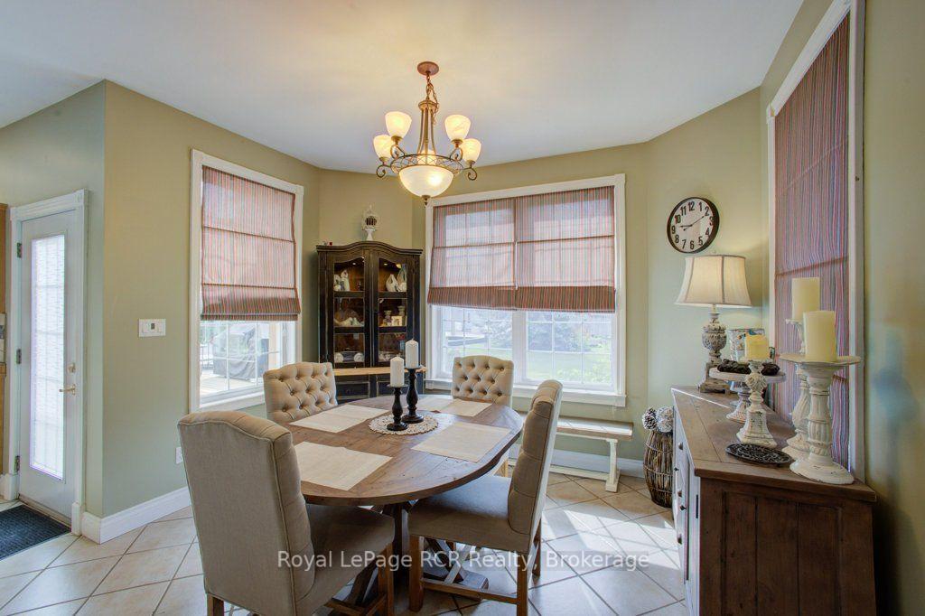 Photo 16 of 2020 John Street, Howick — HOMEH